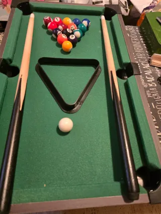 Mini mesa de billar con bolas