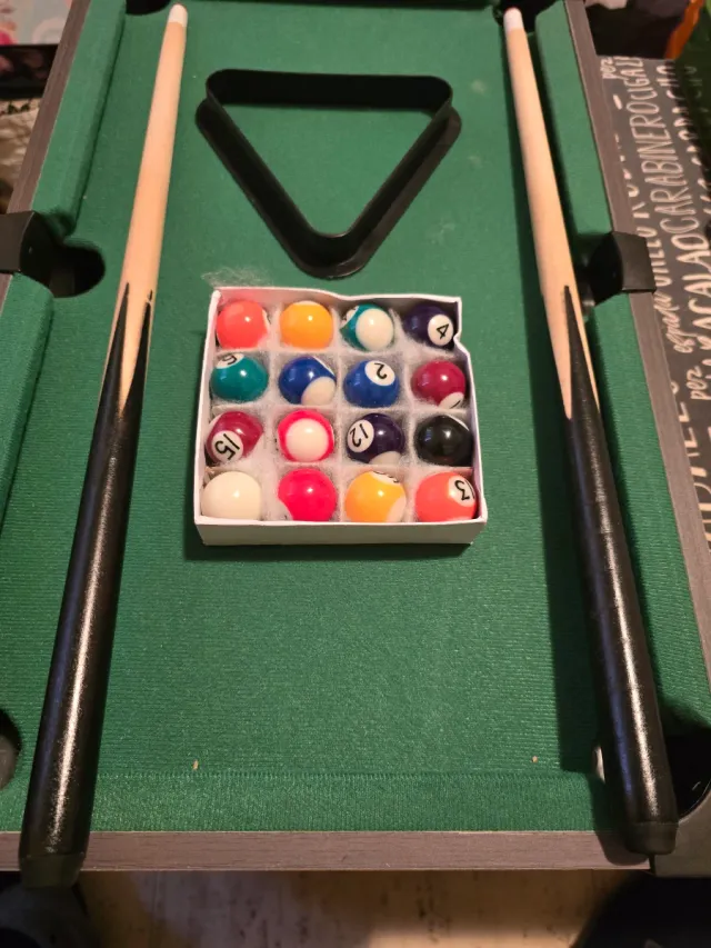Mini mesa de billar con bolas