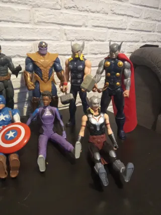Lote Figuras Superhéroes Marvel DC y otros