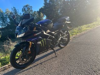 Yamaha YZF-R125 Ed.Limitada Monster