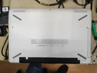 Portátil HP Celeron N3060 4GB RAM 500GB