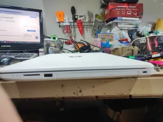 Portátil HP Celeron N3060 4GB RAM 500GB