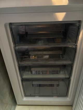 Congelador vertical Sauver