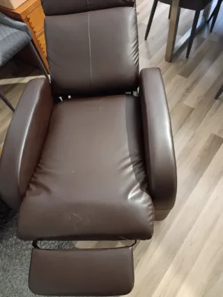 Sillón reclinable polipiel marrón