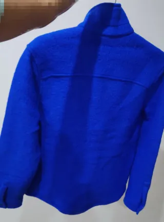 Sobrecamisa azul. talla M. ZARA