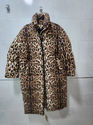 Abrigo largo leopardo. SIN ESTRENAR.