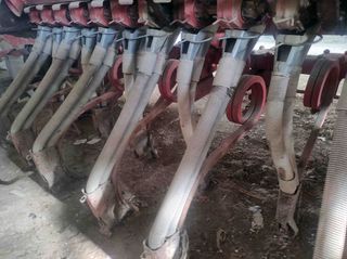 Sembradora Sola 17 brazos.