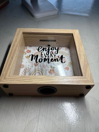 un salvadanaio nuovo Perfetto come regalo