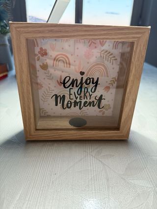 un salvadanaio nuovo Perfetto come regalo