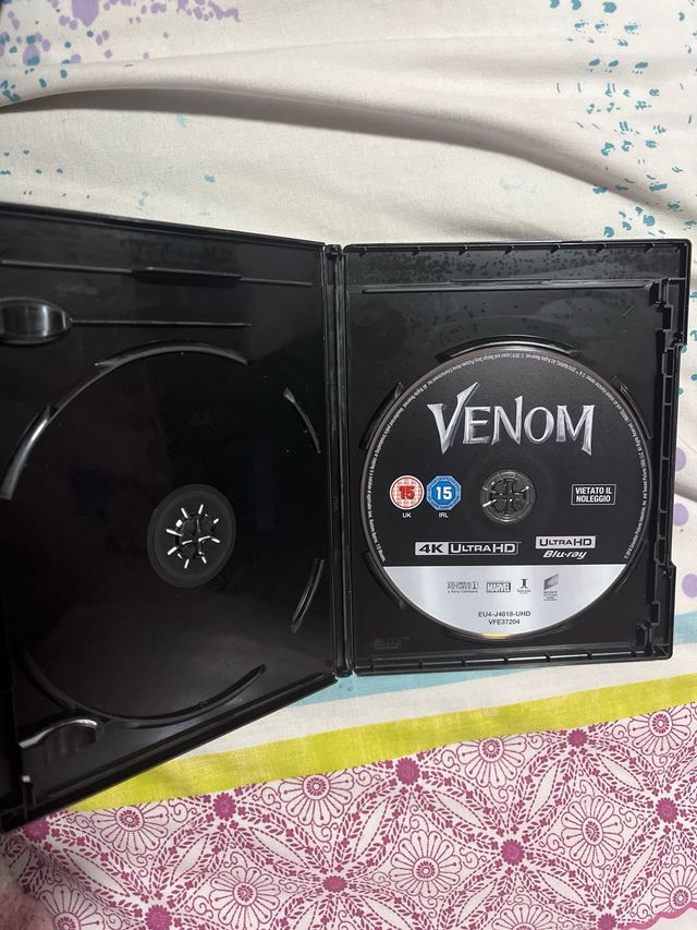 Venom 4K UHD + Blu-ray (solo disco Blu-ray)
