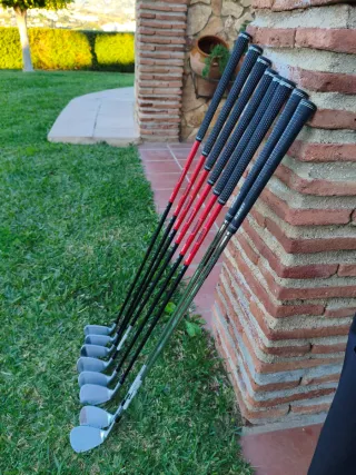 ¡OFERTA Black friday! Set palos Golf Cobra