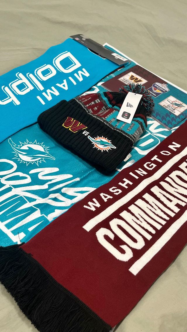 Lote NUEVO. Edición Especial NFL Madrid.