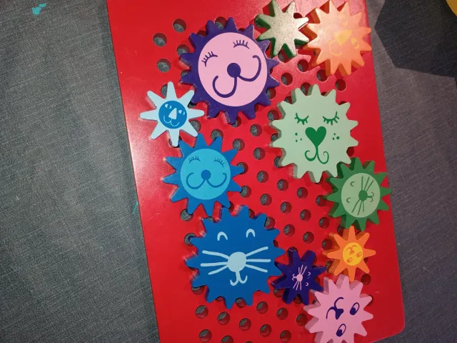 Juego de engranajes infantiles
