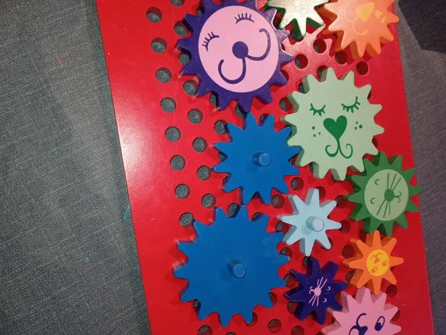 Juego de engranajes infantiles