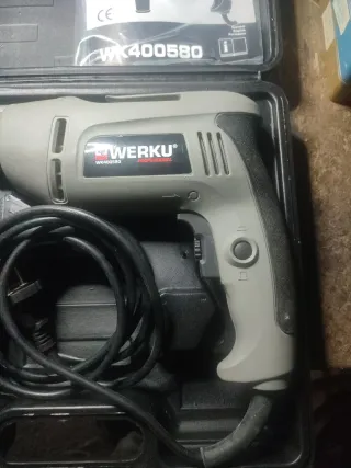 Taladro percutor Werku 750W