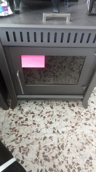 Chimenea Metálica Negra