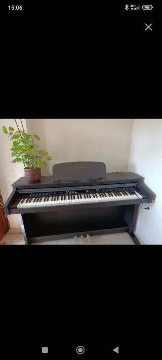 Piano digital Ringway TG8815