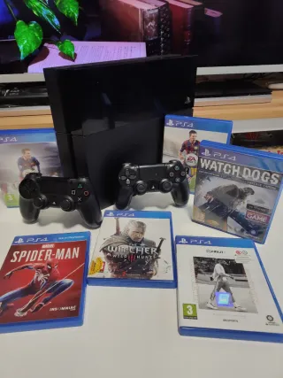 PS4 + 2 Mandos + 6 Juegos
