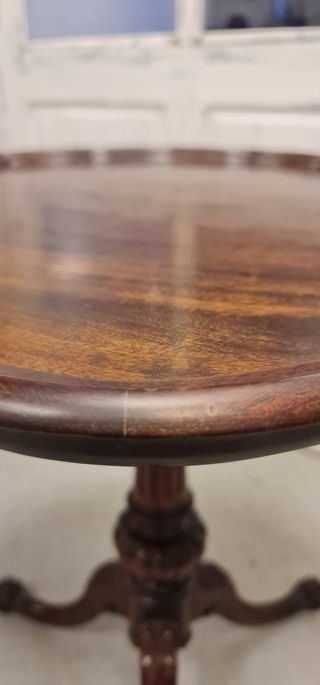 Mesa de nogal negra americana