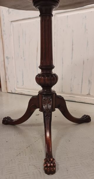 Mesa de nogal negra americana