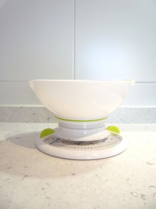 Báscula de cocina mecánica JATA - 3 kg