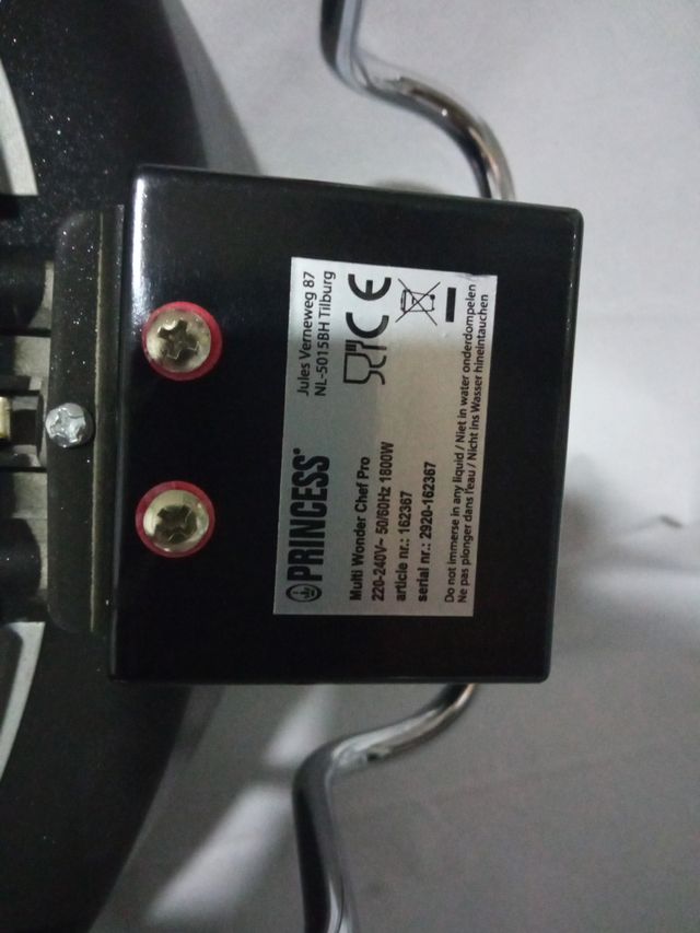 Olla eléctrica 19'5cm