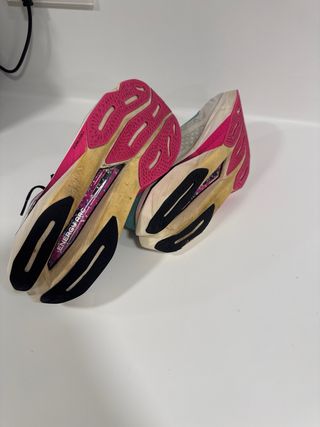 New Balance FuelCell SuperComp Elite v4 NYC