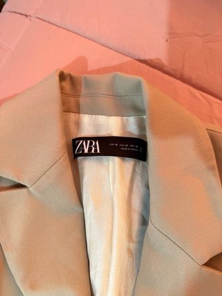 Americana blazer beige