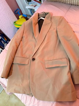 Americana blazer beige