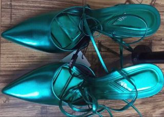 Tacones Zara Metálicos Verde Talla 38