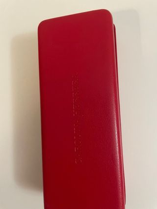 Estuche gafas Carolina Herrera rojo