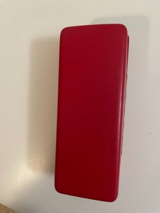 Estuche gafas Carolina Herrera rojo