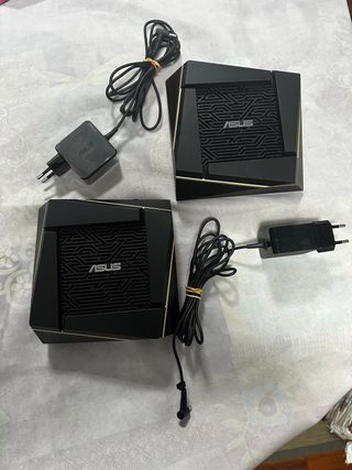2 Routers ASUS RT-AX92U Wi-Fi 6