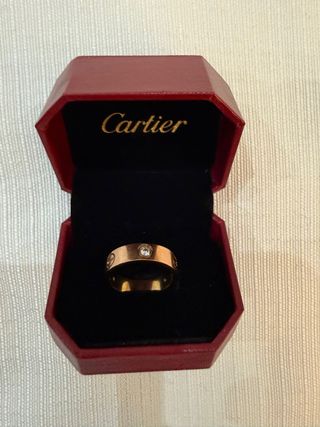 Fantástico anillo Cartier nuevo a estrenar 