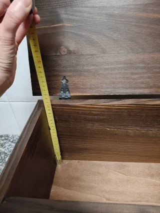 Arca de madera decorada