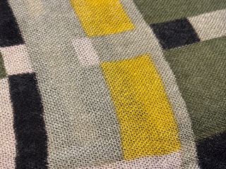 Pañuelo geométrico multicolor