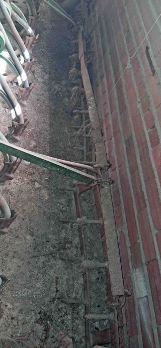 Sembradora 17 brazos de 2,35 metros.