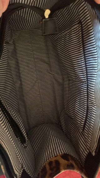 Borsa media leopardata con tasche