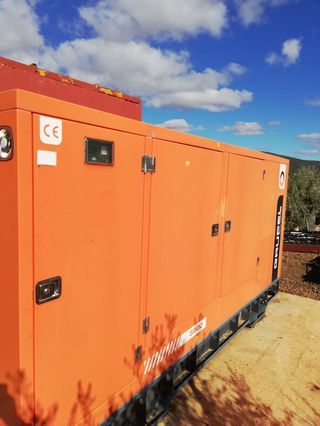 Generador grupo electrogeno  330Kva FPT Silencioso