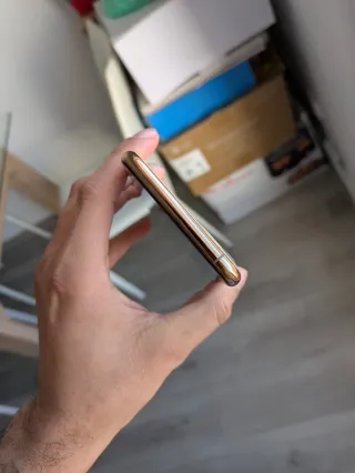 iPhone 11 Pro Max 64GB Dorado
