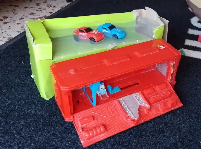 Caminhão Cars + 2 carros