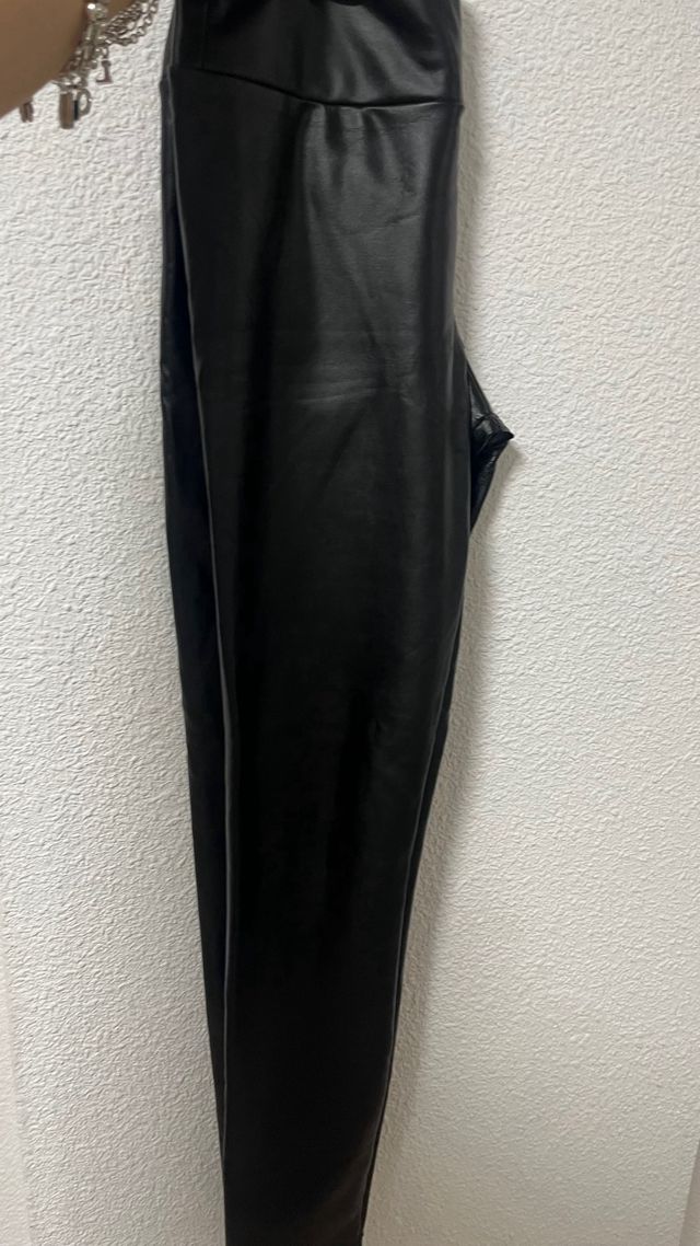 Leggings térmicos cuero Calzedonia negros