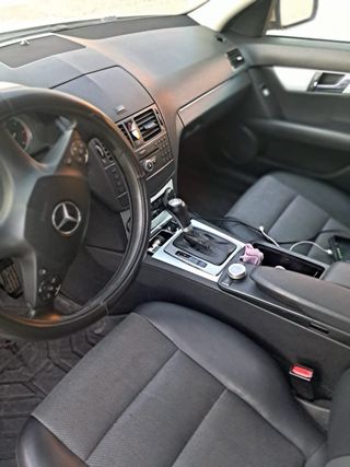 Mercedes-Benz C320 2008