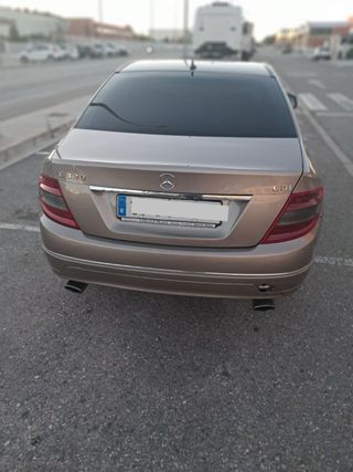 Mercedes-Benz C320 2008
