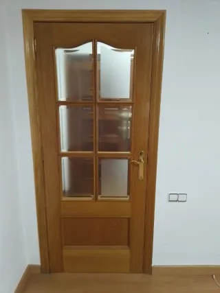 Puertas de madera con cristal