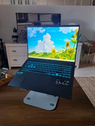 Portátil Asus《NUEVO》16" IPS RTX 32GB DDR5 2TB