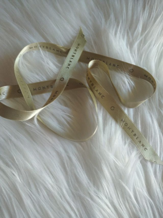 Cinta de seda para regalo MontBlanc