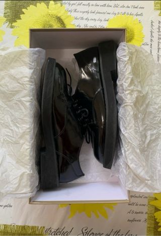 Zapatos charol negros Latouche