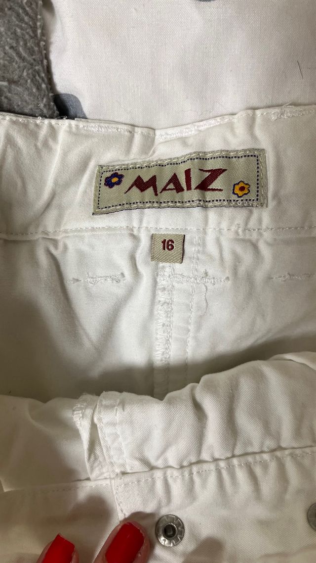 Falda blanca niña talla 16