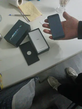 iPhone 5 16GB Negro/Plata